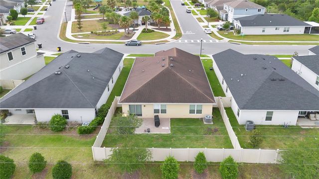 1033 AUGUSTUS DRIVE, Davenport, FL 33896