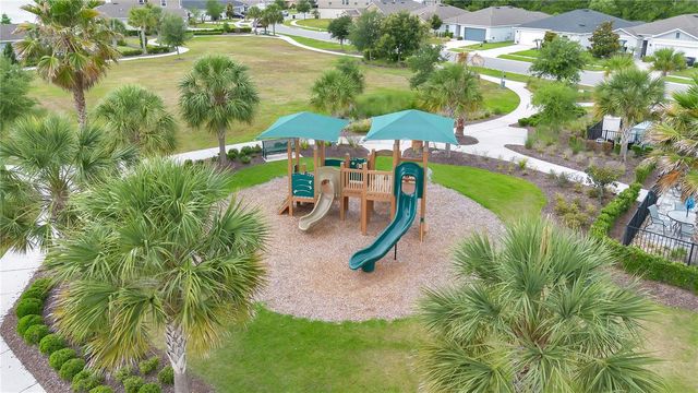 1033 AUGUSTUS DRIVE, Davenport, FL 33896