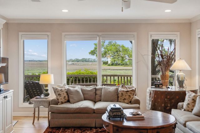 12 Marsh Island Lane, Isle Of Palms, SC 29451