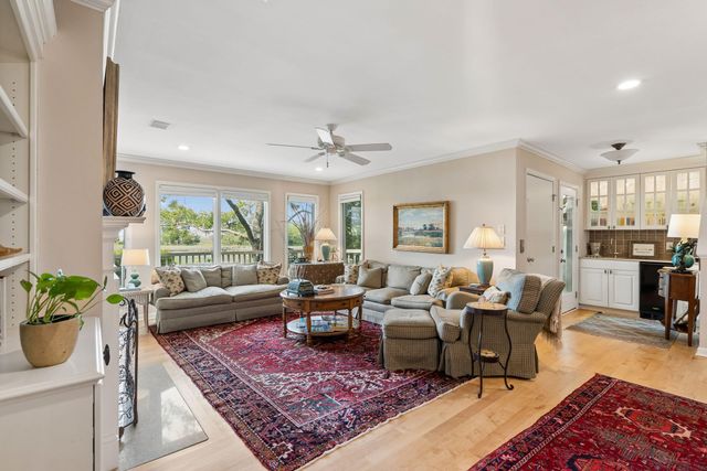 12 Marsh Island Lane, Isle Of Palms, SC 29451