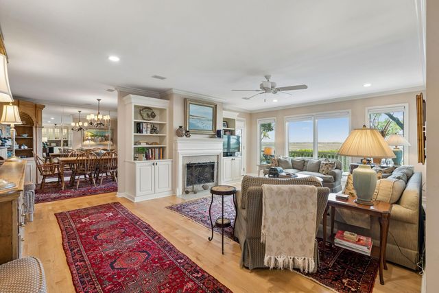 12 Marsh Island Lane, Isle Of Palms, SC 29451