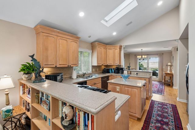 12 Marsh Island Lane, Isle Of Palms, SC 29451