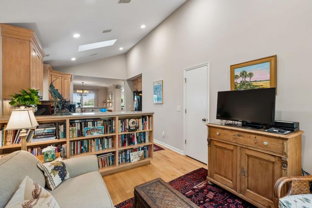 12 Marsh Island Lane, Isle Of Palms, SC 29451