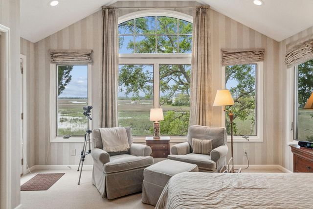 12 Marsh Island Lane, Isle Of Palms, SC 29451