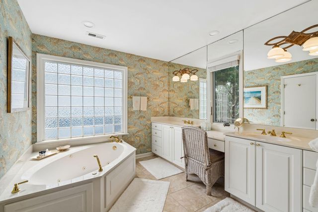 12 Marsh Island Lane, Isle Of Palms, SC 29451
