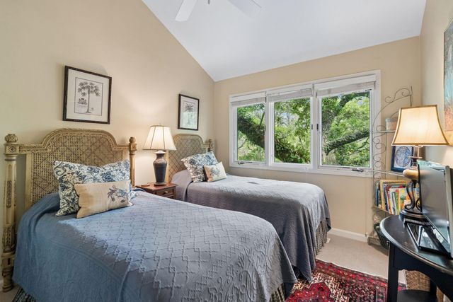 12 Marsh Island Lane, Isle Of Palms, SC 29451