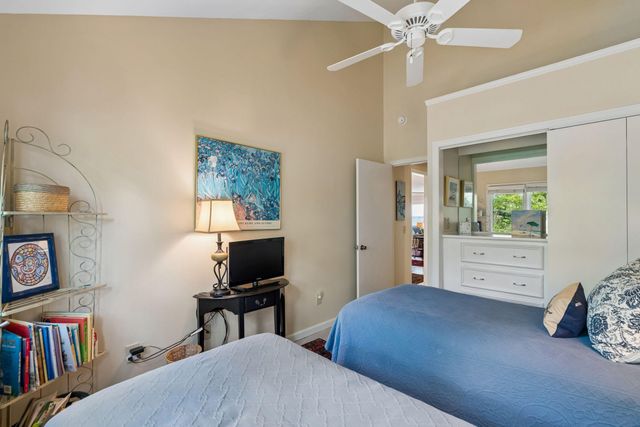 12 Marsh Island Lane, Isle Of Palms, SC 29451