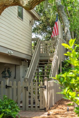 12 Marsh Island Lane, Isle Of Palms, SC 29451