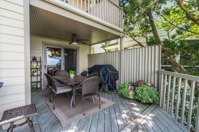 12 Marsh Island Lane, Isle Of Palms, SC 29451