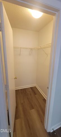 1110 Carlton Avenue 204, Raleigh, NC 27606