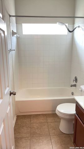 6754 Indian Ldg, San Antonio, TX 78253