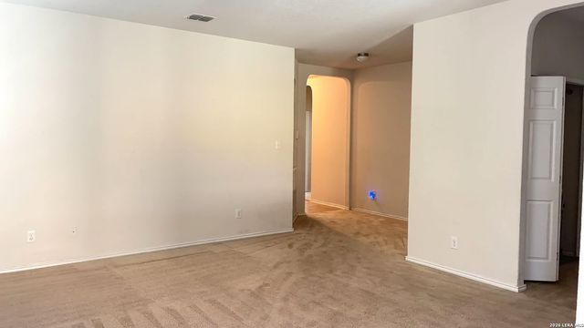 6754 Indian Ldg, San Antonio, TX 78253