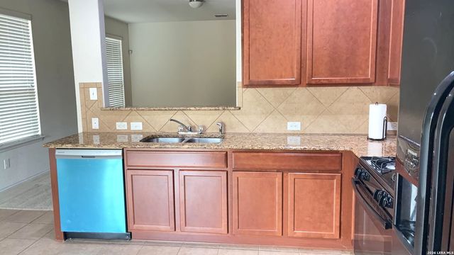 6754 Indian Ldg, San Antonio, TX 78253