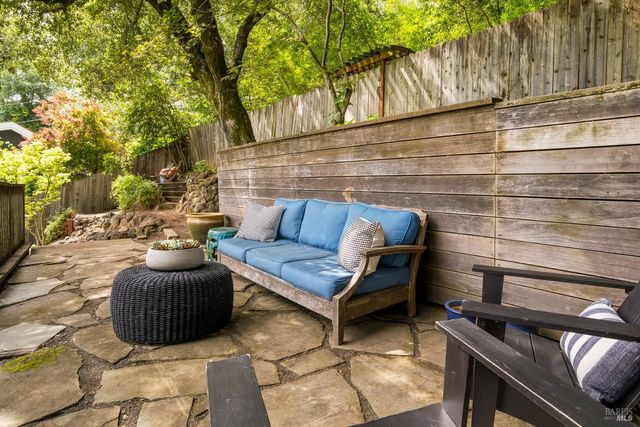 54 Hillside Ave, San Anselmo, CA 94960