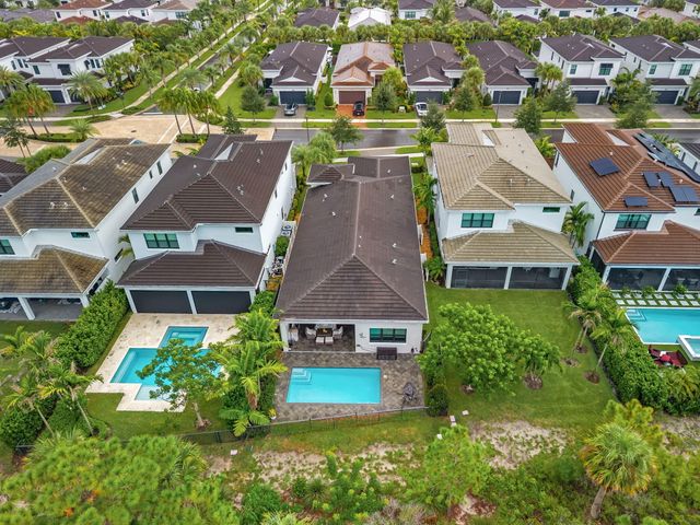 13502 Artisan Circle, Palm Beach Gardens, FL 33418