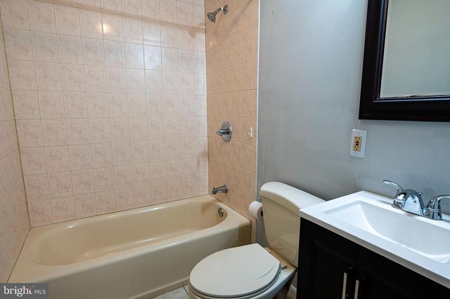 3167 BERO RD, Lansdowne, MD 21227