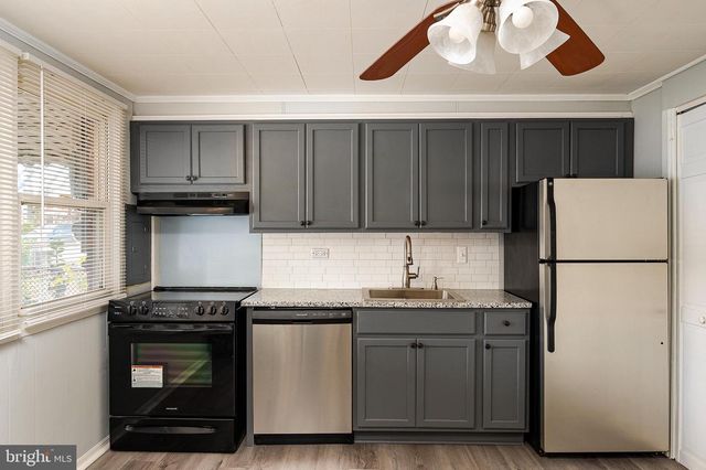 3167 BERO RD, Lansdowne, MD 21227