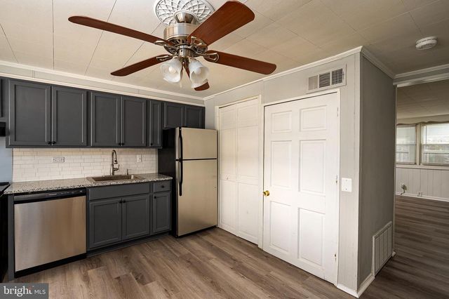 3167 BERO RD, Lansdowne, MD 21227