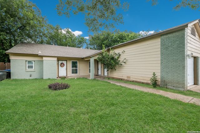 5214 MEADOW RISE ST, San Antonio, TX 78250