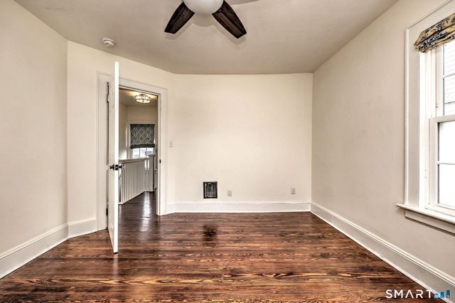 31 Darina Place, Milford, CT 06460