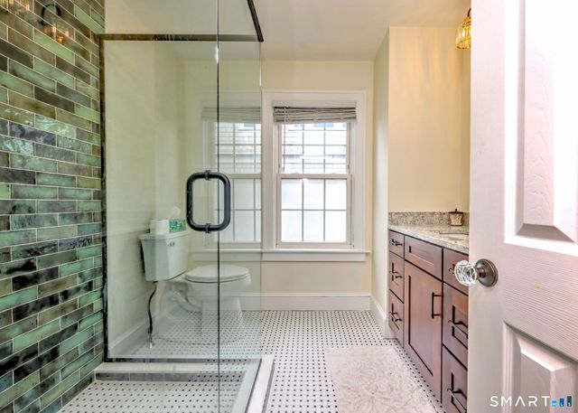 31 Darina Place, Milford, CT 06460