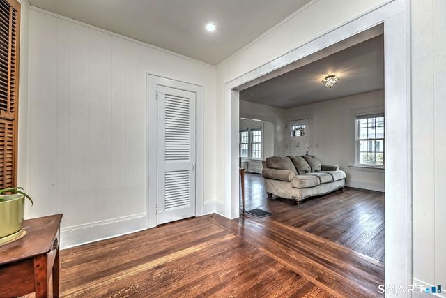 31 Darina Place, Milford, CT 06460