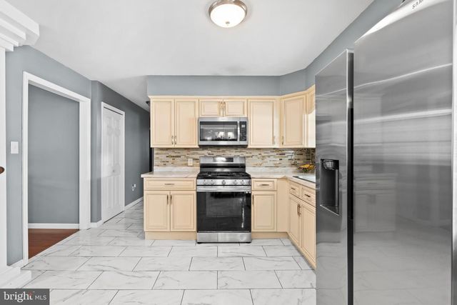1945 W KORFF DR, Vineland, NJ 08360