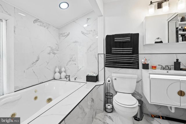 1945 W KORFF DR, Vineland, NJ 08360