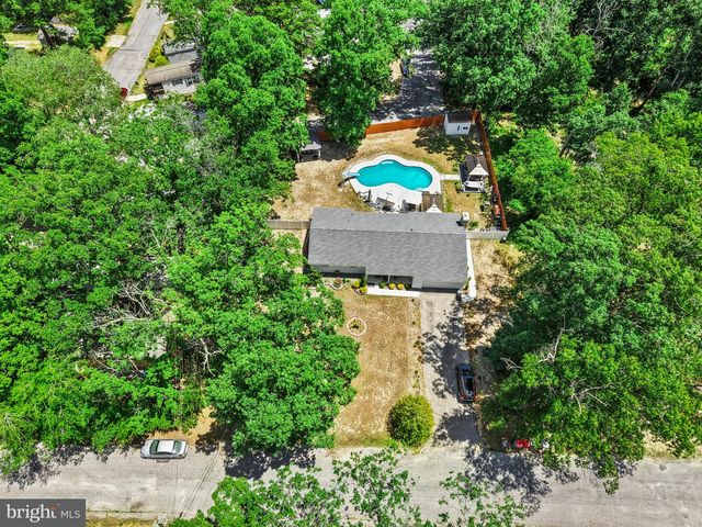 1945 W KORFF DR, Vineland, NJ 08360