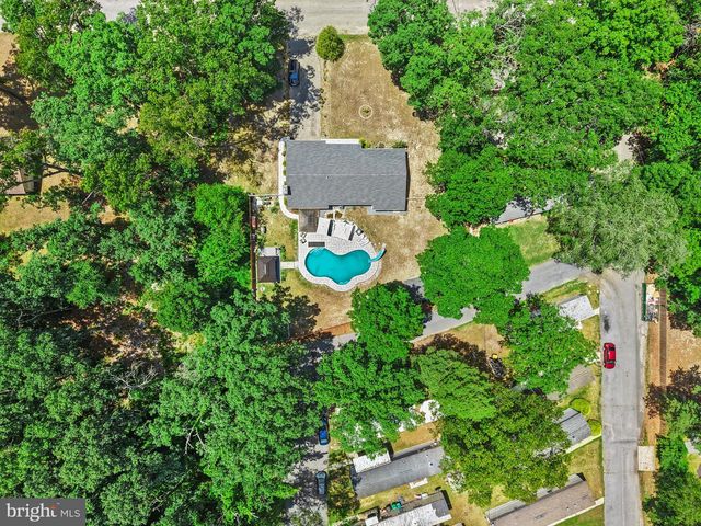1945 W KORFF DR, Vineland, NJ 08360