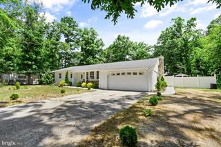 1945 W KORFF DR, Vineland, NJ 08360