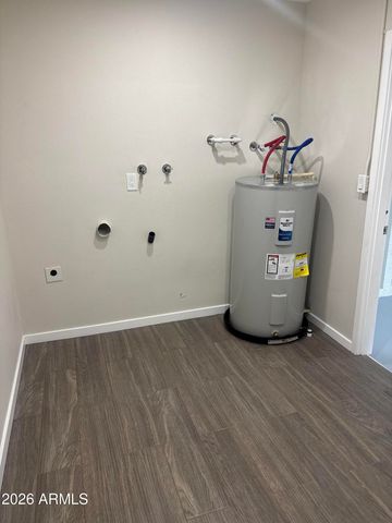 1320 S Pomeroy --, Mesa, AZ 85210