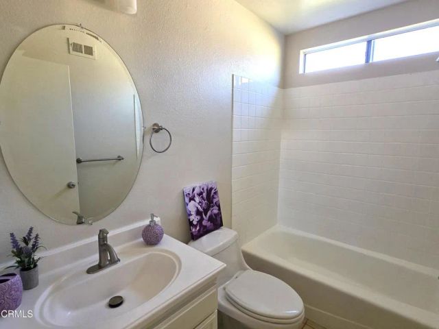 17145 Village 17, Camarillo, CA 93012