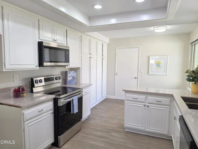 17145 Village 17, Camarillo, CA 93012