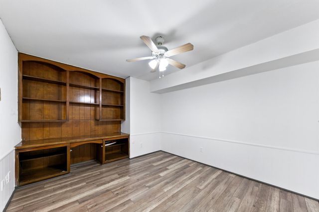 361 N Post Oak Lane 231, Houston, TX 77024