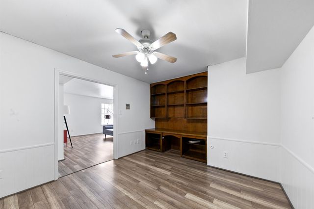 361 N Post Oak Lane 231, Houston, TX 77024