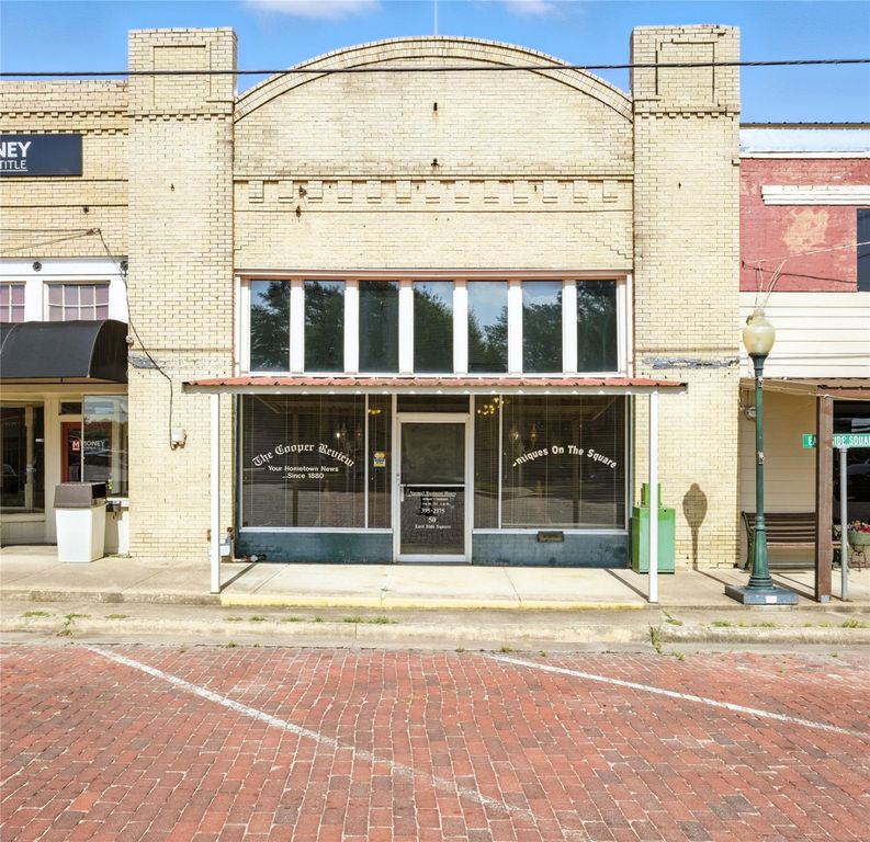 50 E Side Square, Cooper, TX 75432