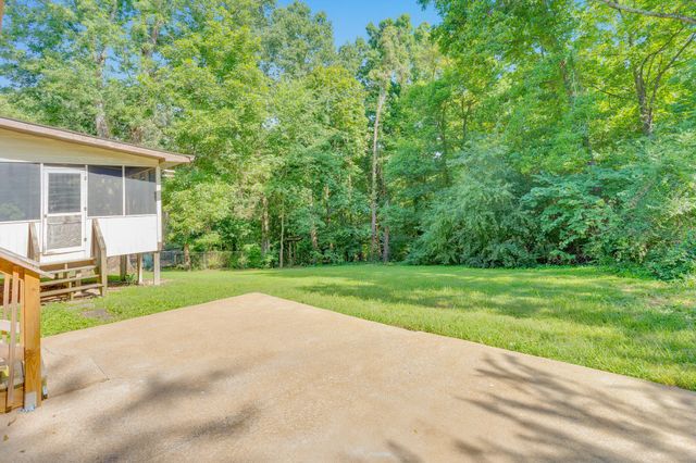 9415 Seasons Drive, Chattanooga, TN 37421