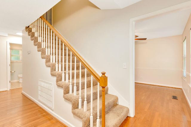 9415 Seasons Drive, Chattanooga, TN 37421