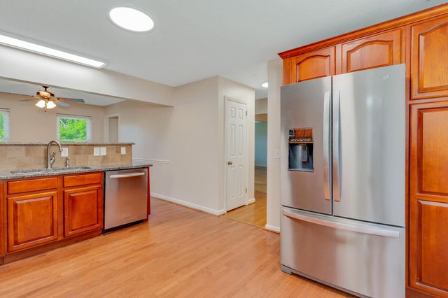 9415 Seasons Drive, Chattanooga, TN 37421