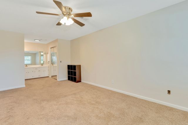 9415 Seasons Drive, Chattanooga, TN 37421