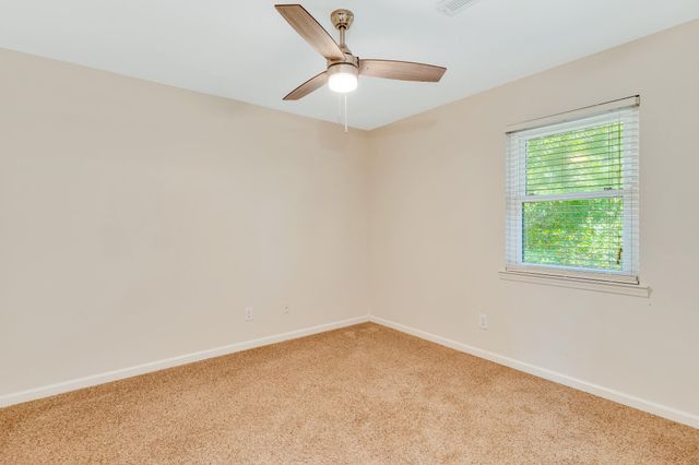 9415 Seasons Drive, Chattanooga, TN 37421