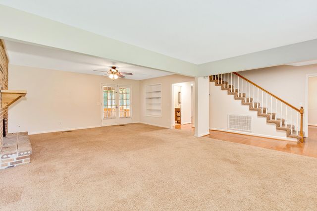 9415 Seasons Drive, Chattanooga, TN 37421