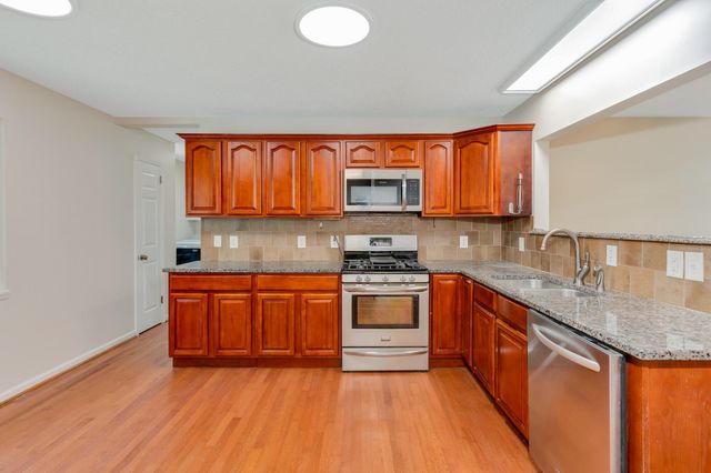 9415 Seasons Drive, Chattanooga, TN 37421