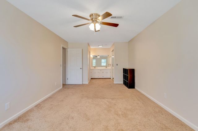 9415 Seasons Drive, Chattanooga, TN 37421