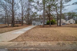 6520 Chickasaw Drive, Douglasville, GA 30135