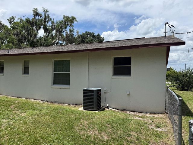 1141 COUNTY ROAD 457, Lake Panasoffkee, FL 33538
