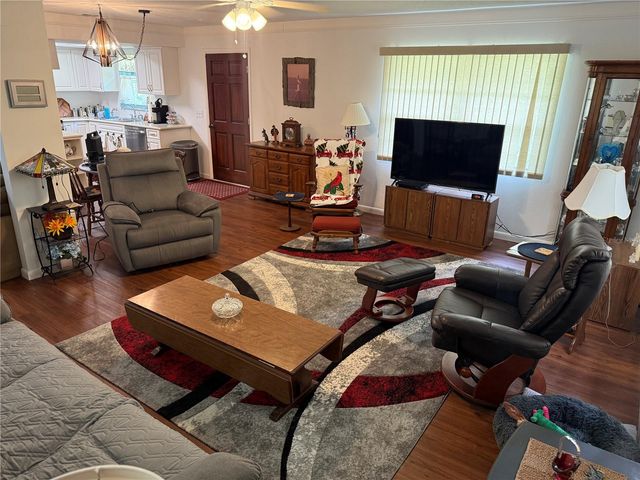 1141 COUNTY ROAD 457, Lake Panasoffkee, FL 33538
