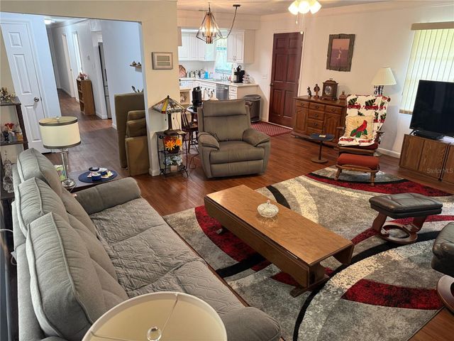 1141 COUNTY ROAD 457, Lake Panasoffkee, FL 33538