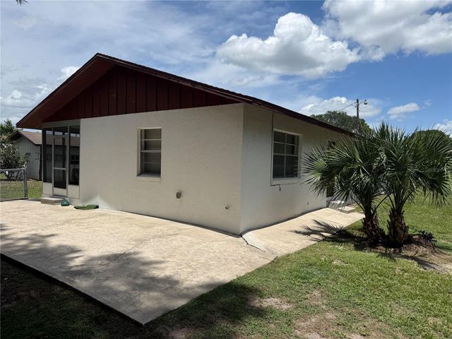 1141 COUNTY ROAD 457, Lake Panasoffkee, FL 33538